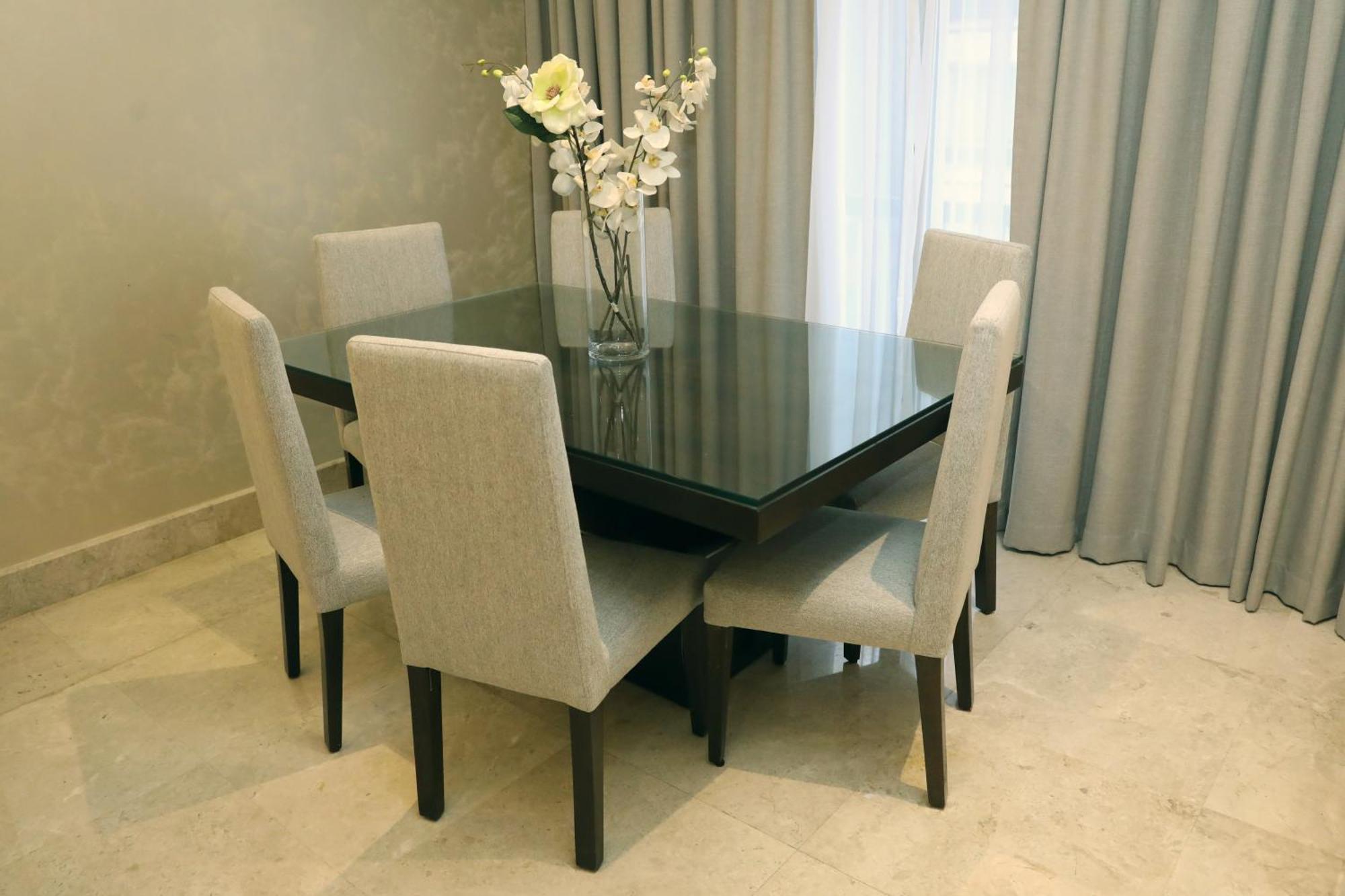 Imperial Suites Hotel Beirut Bagian luar foto