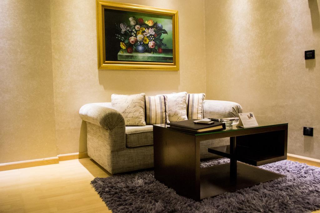 Imperial Suites Hotel Beirut Bagian luar foto